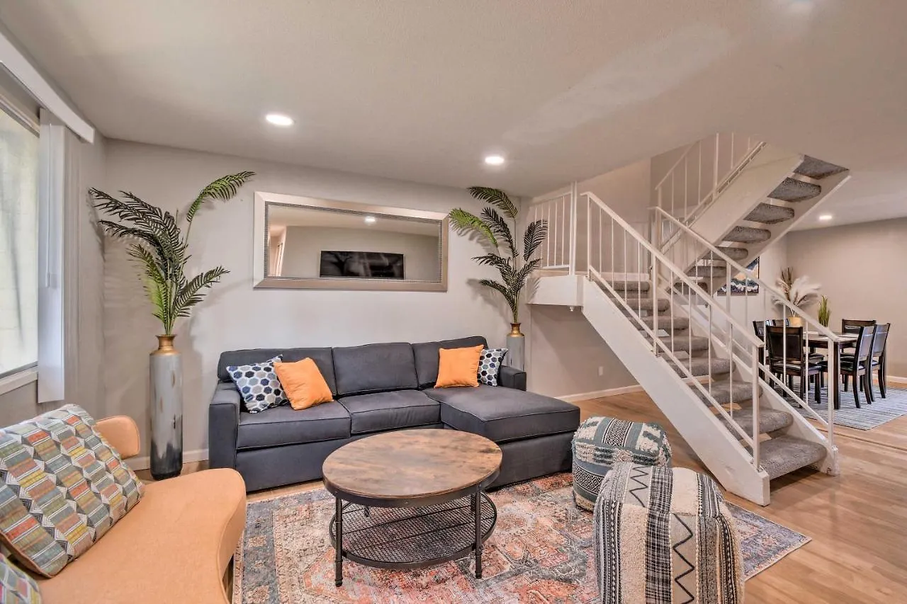 Scottsdale Gem Pool Access, Walk To Old Town Villa